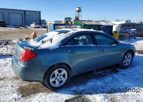 2009 Pontiac G6 z USA, uszkodzony, nr VIN 1G2ZG57B694144475